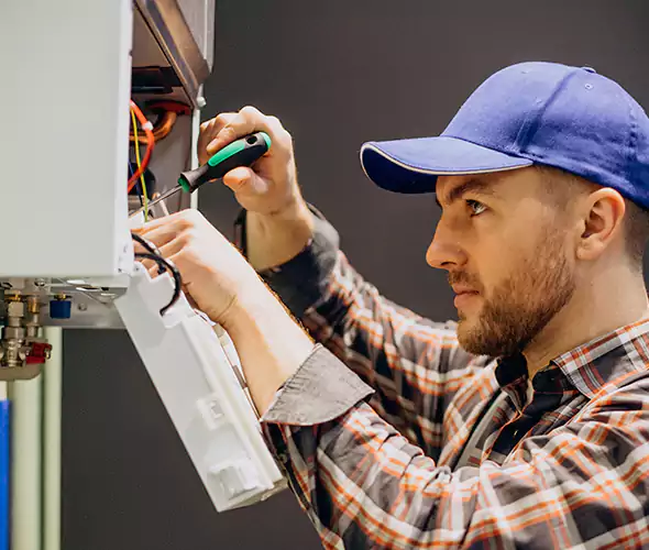 Expert Plumber for Tankless Water Heater Maintenance in Green, OH: Schedule Professional Maintenance Services with Us