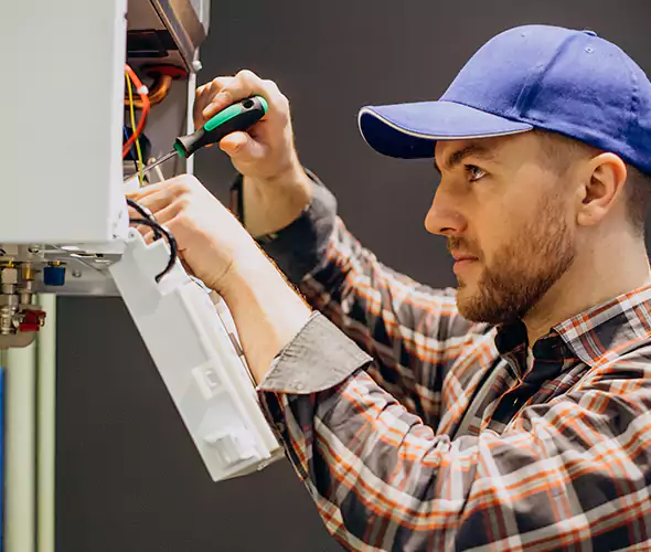 Expert Tankless Water Heater Plumber in Green, OH