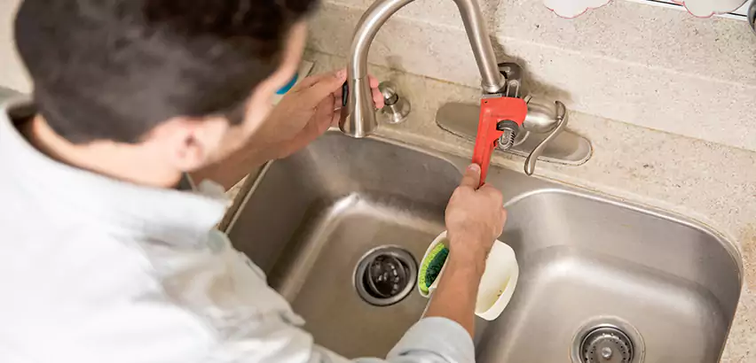 Faucet Repair in Green