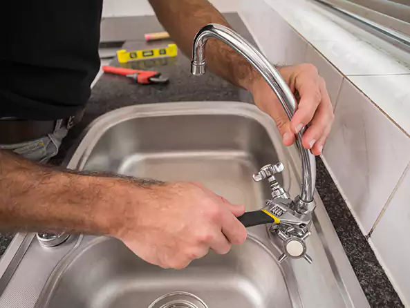 Why Choose Green Leaf Plumbers for Sink Installation in Green, OH?